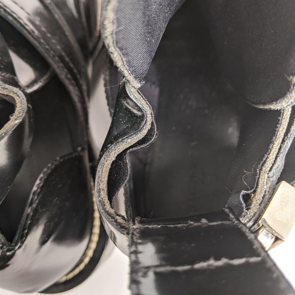 SOLDBalenciaga Ceinture Buckle Cut Out Ankle Boots - Picture 6 of 8